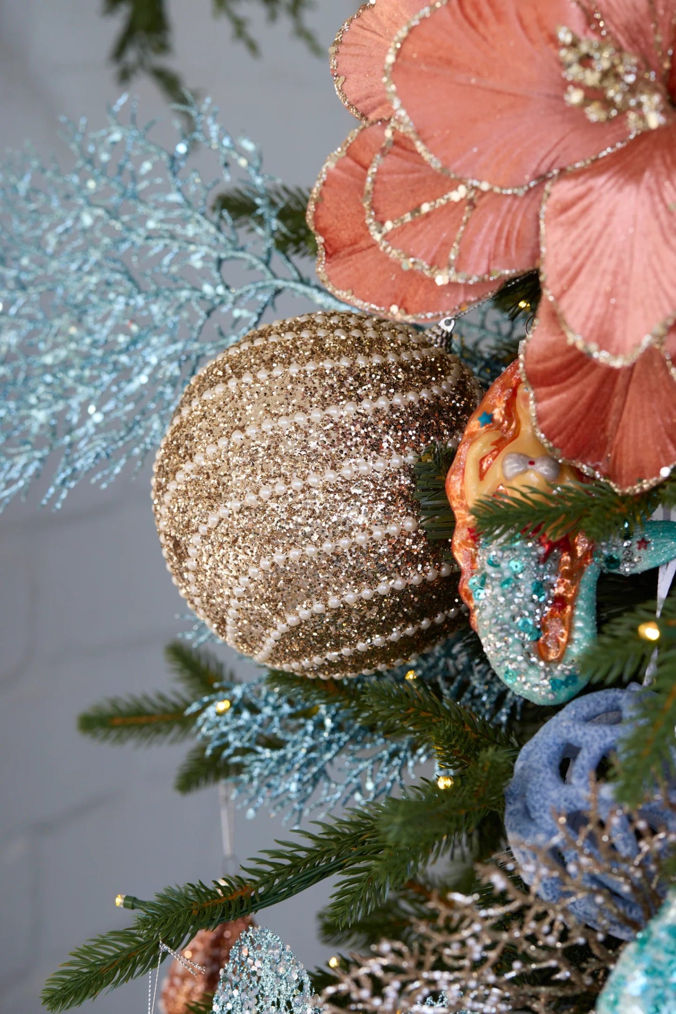 CHAMPAGNE PEARL SWIRL BAUBLE - Pure Apotheca