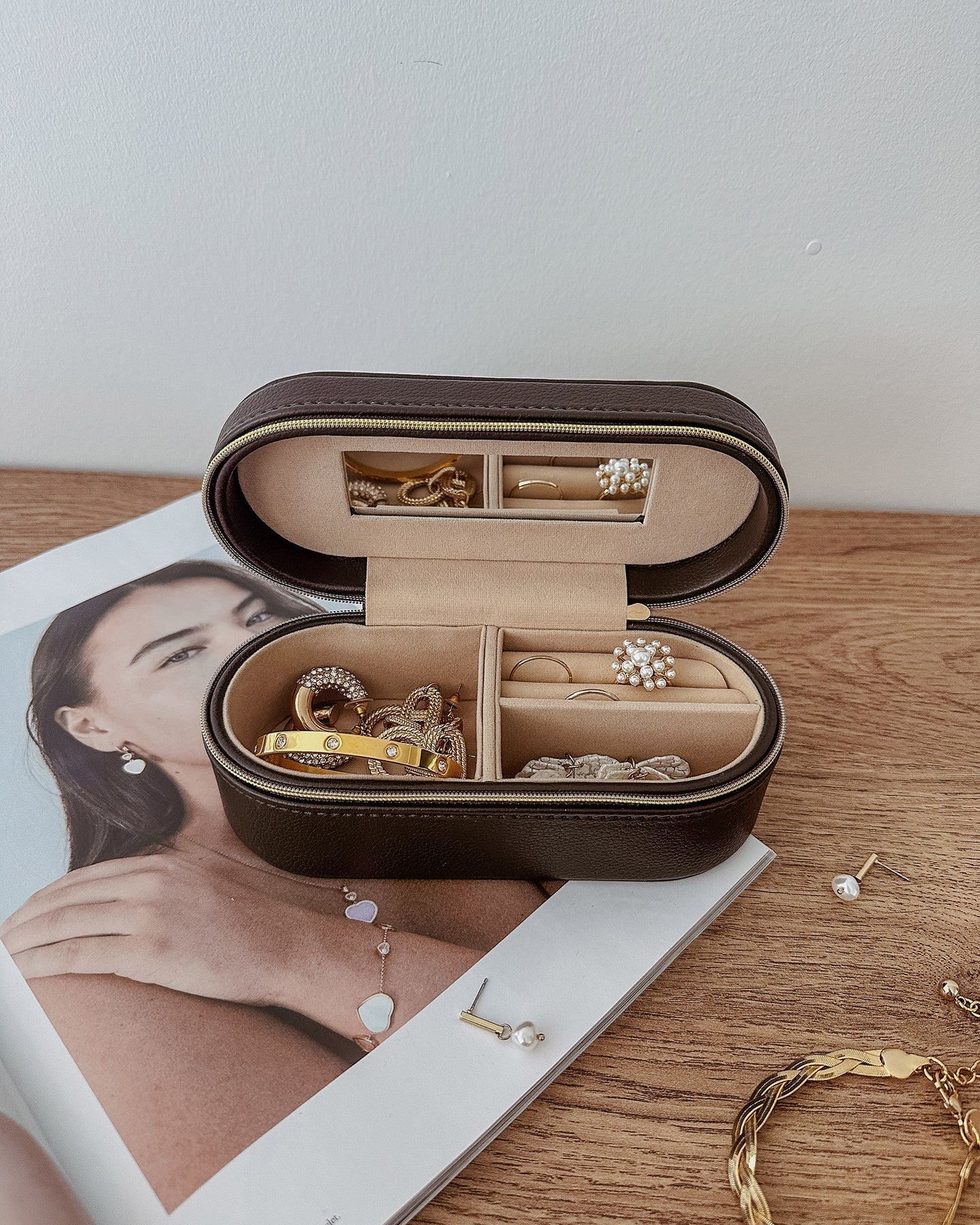 Charlee Jewellery Box Chocolate - Pure Apotheca