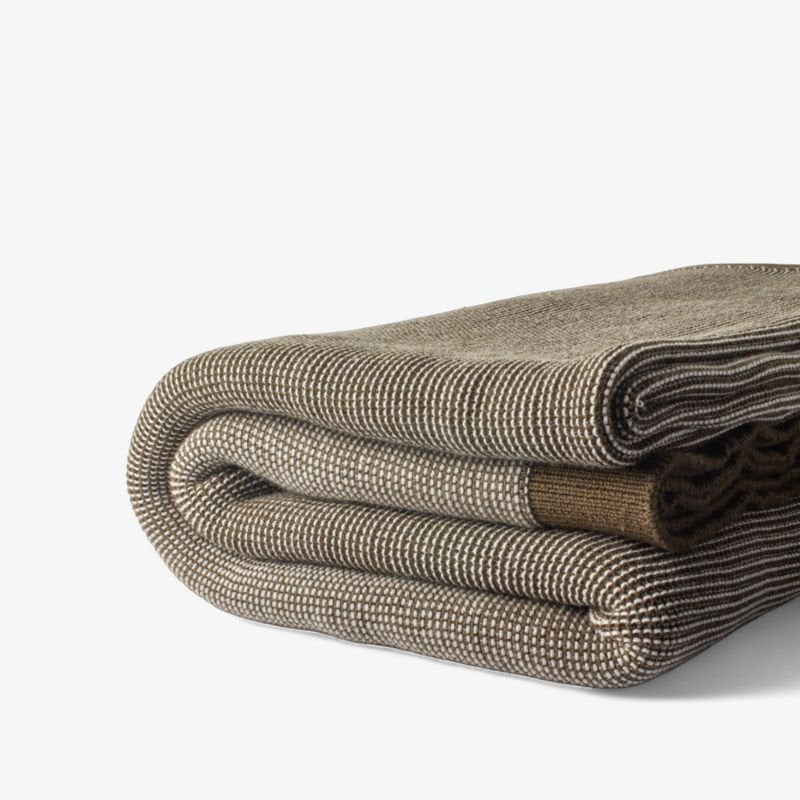 Chester Throw Olive 170x150cm - Pure Apotheca