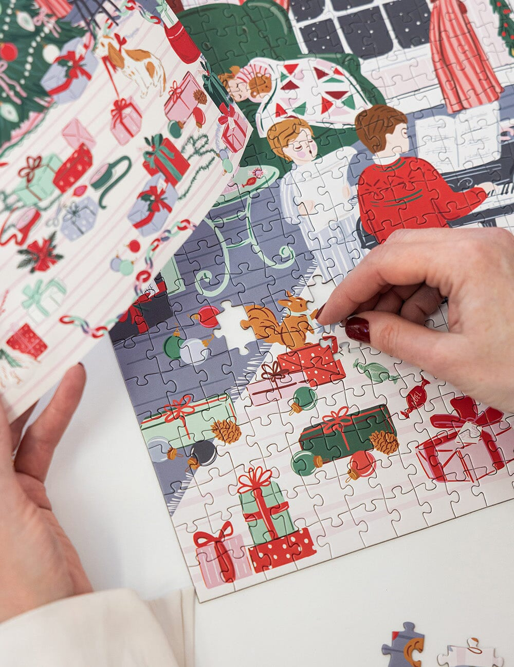 Christmas Eve 1000pc Puzzle - Pure Apotheca