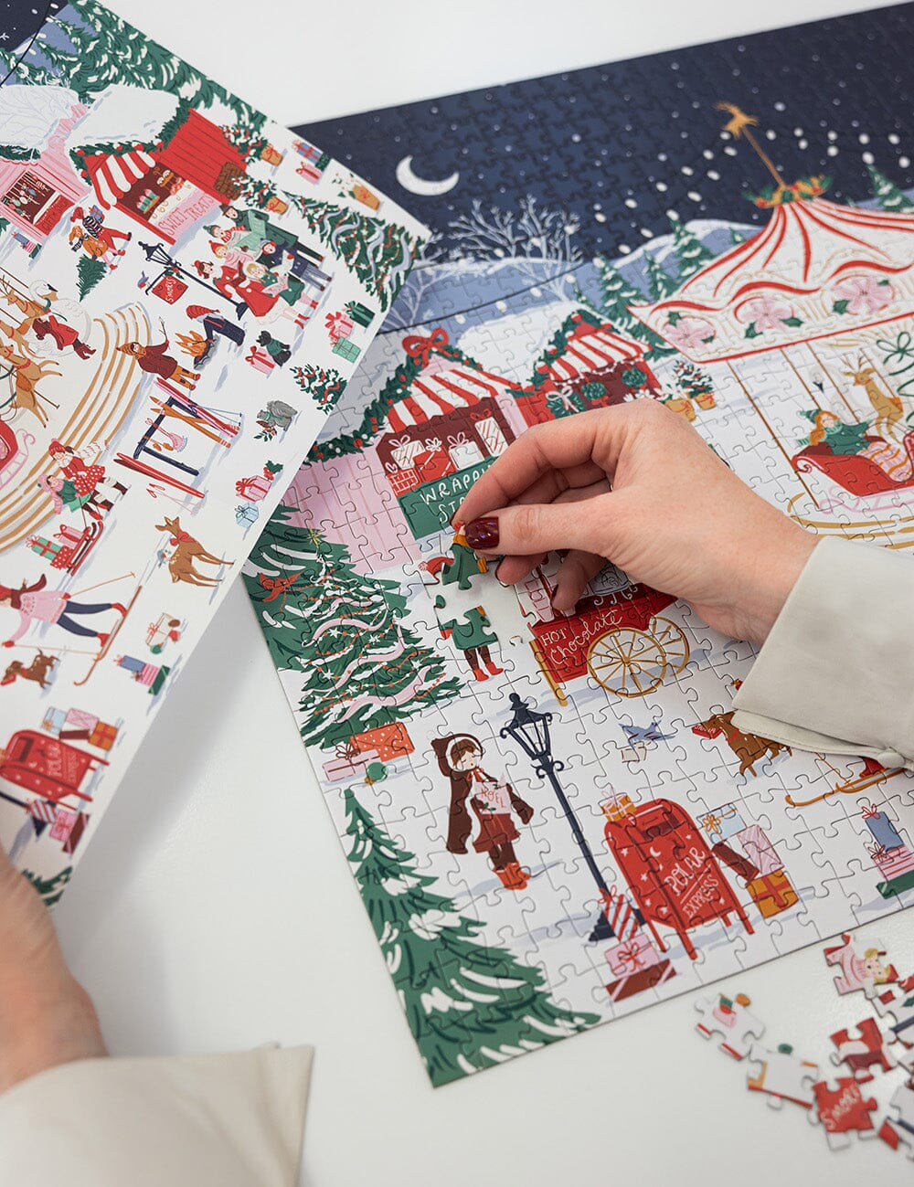 Christmas Market 1000pc Puzzle - Pure Apotheca