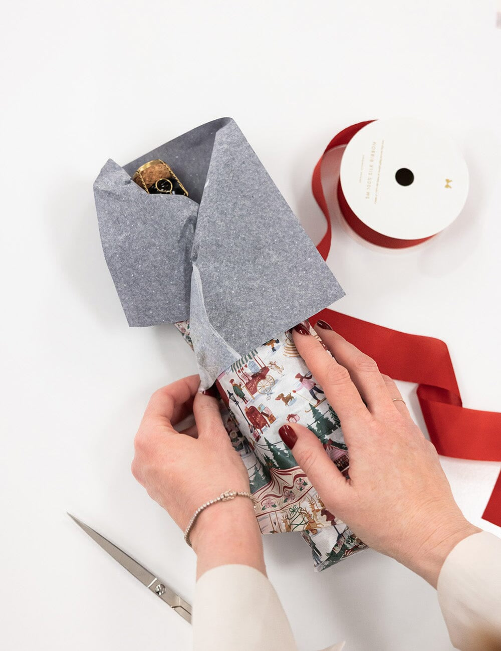 Christmas Market Tissue Paper 4pk - Pure Apotheca