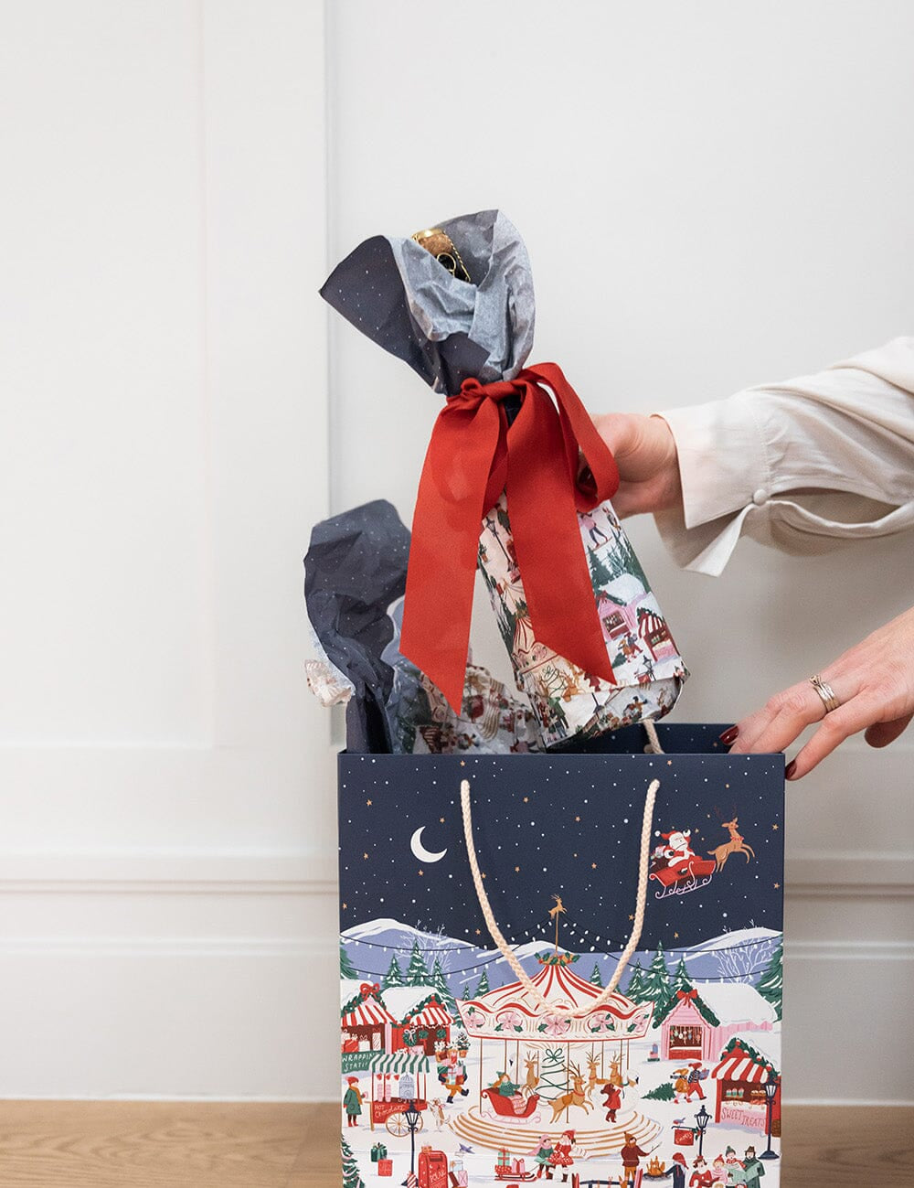 Christmas Market Tissue Paper 4pk - Pure Apotheca