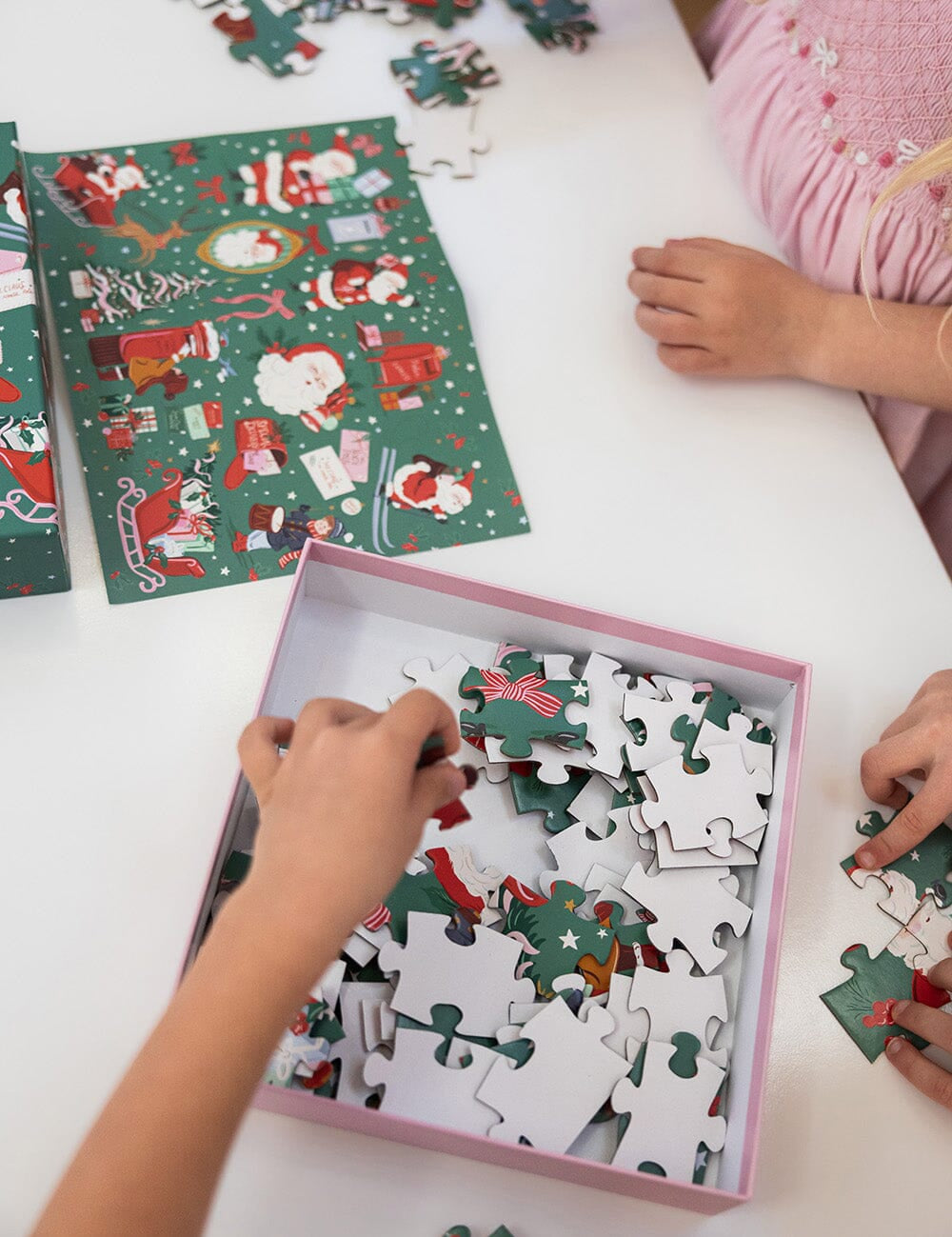 Christmas Santas 100pc Puzzle - Pure Apotheca
