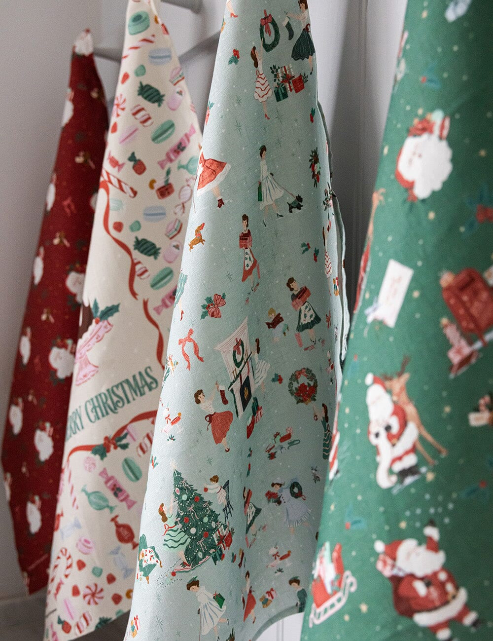 Christmas Santas Linen Teatowel - Pure Apotheca