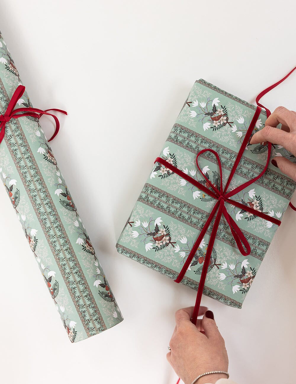 Christmas Songbirds Gift Wrap 3m - Pure Apotheca