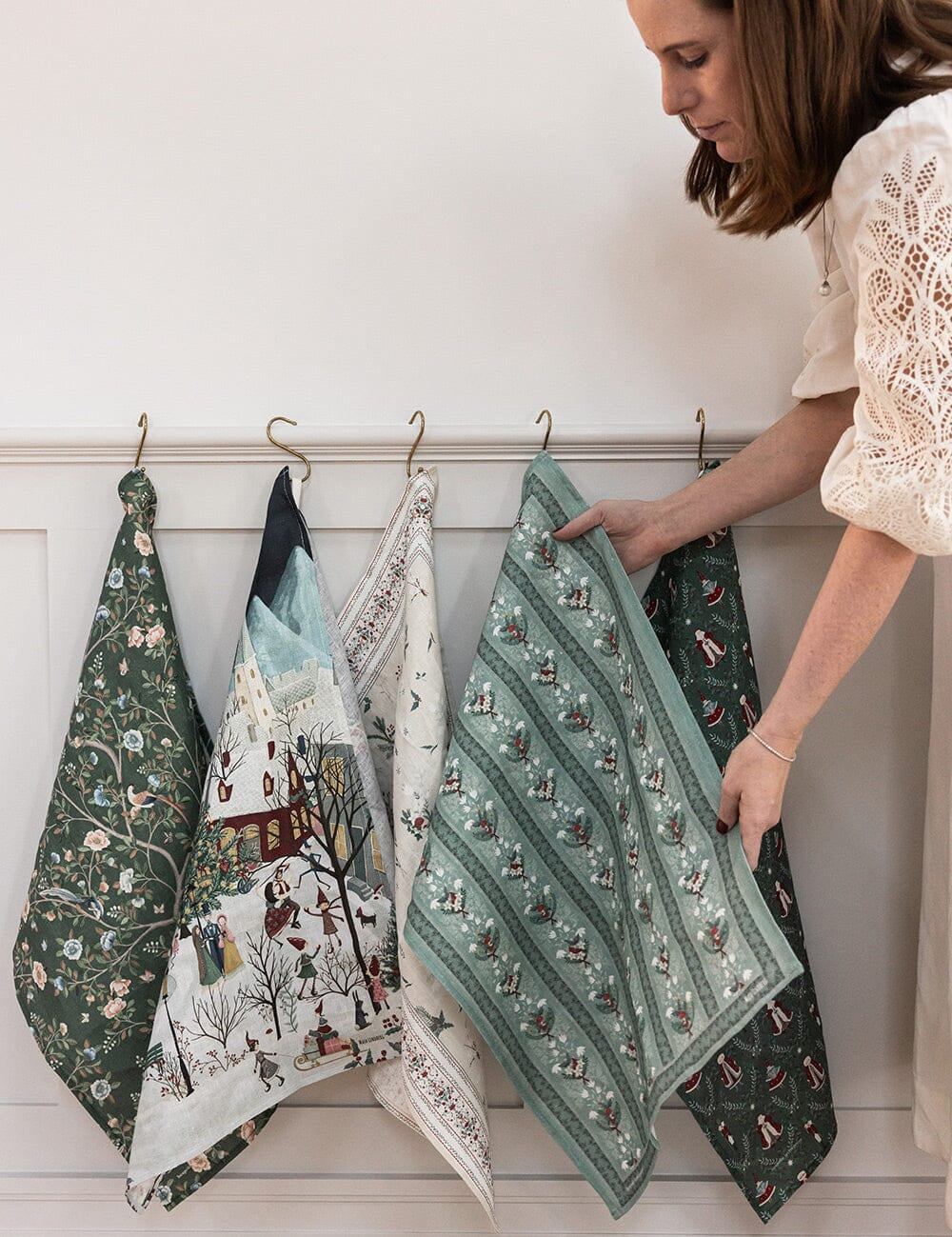 Christmas Songbirds Tea towel - Pure Apotheca