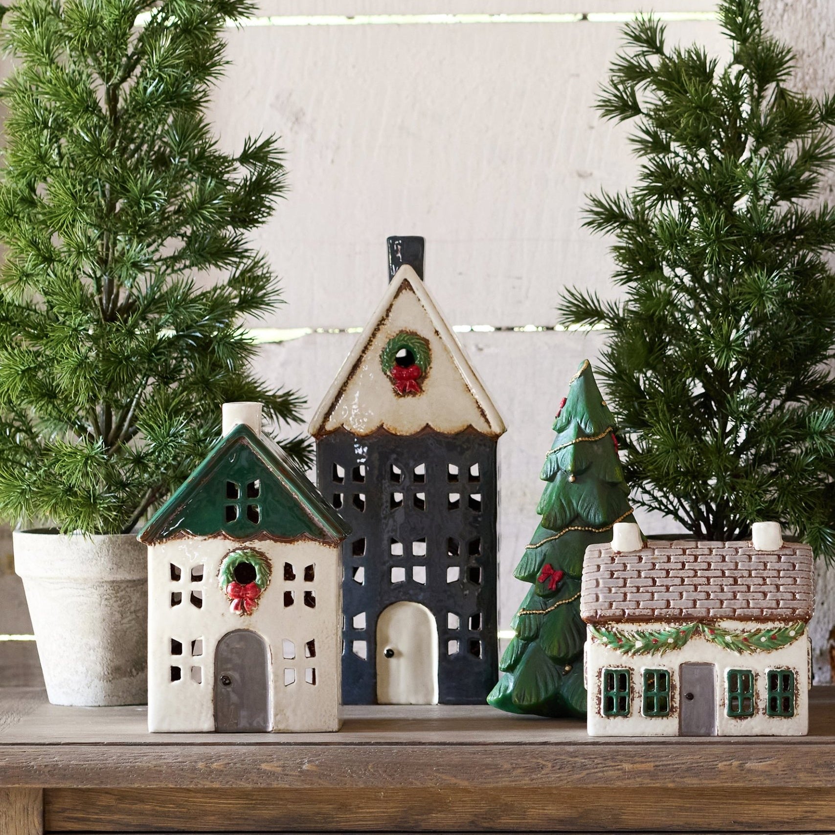 Christmas Tea Light House Blue with Wreath Large - Pure Apotheca