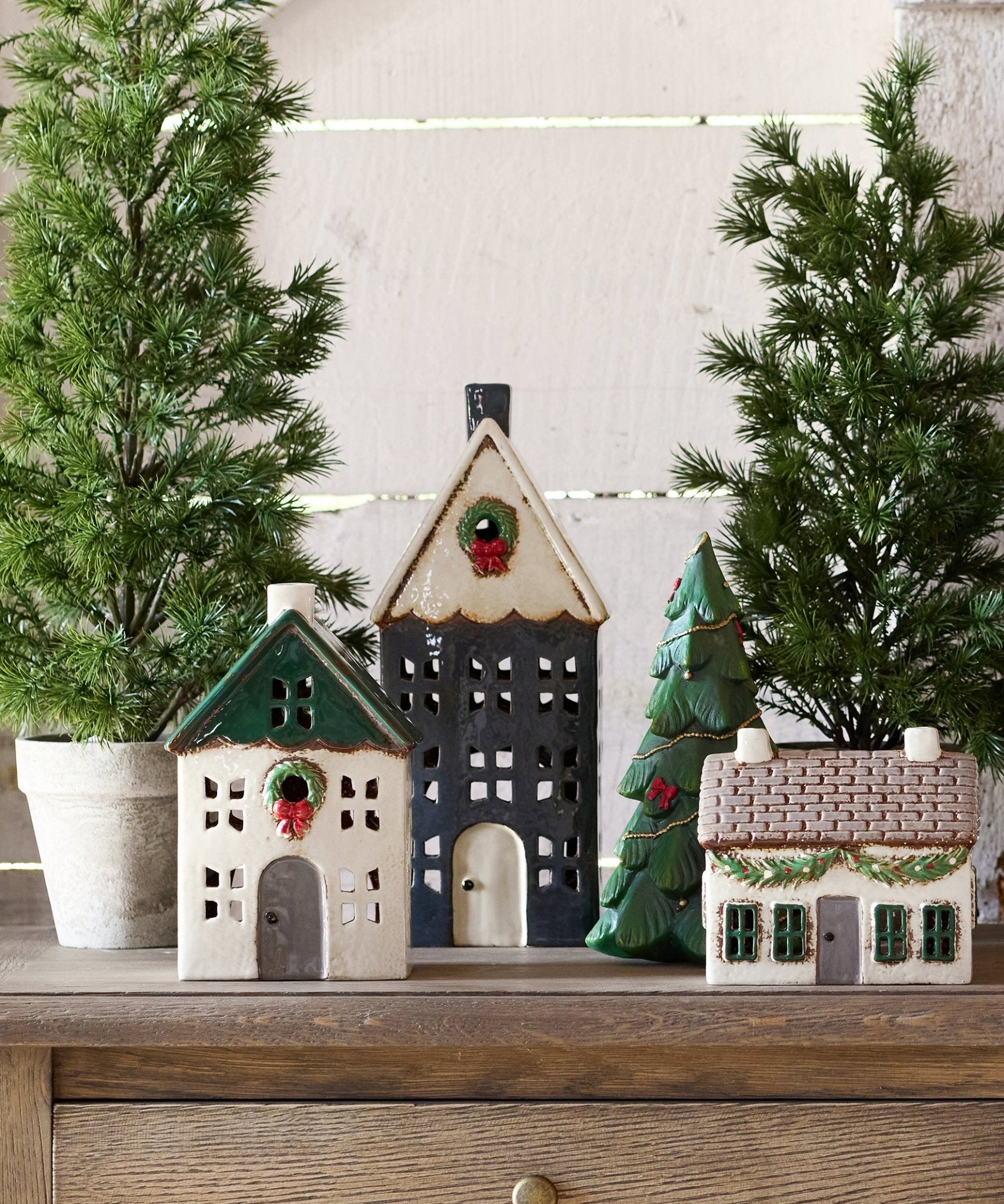 Christmas Tea Light House Blue with Wreath Large - Pure Apotheca