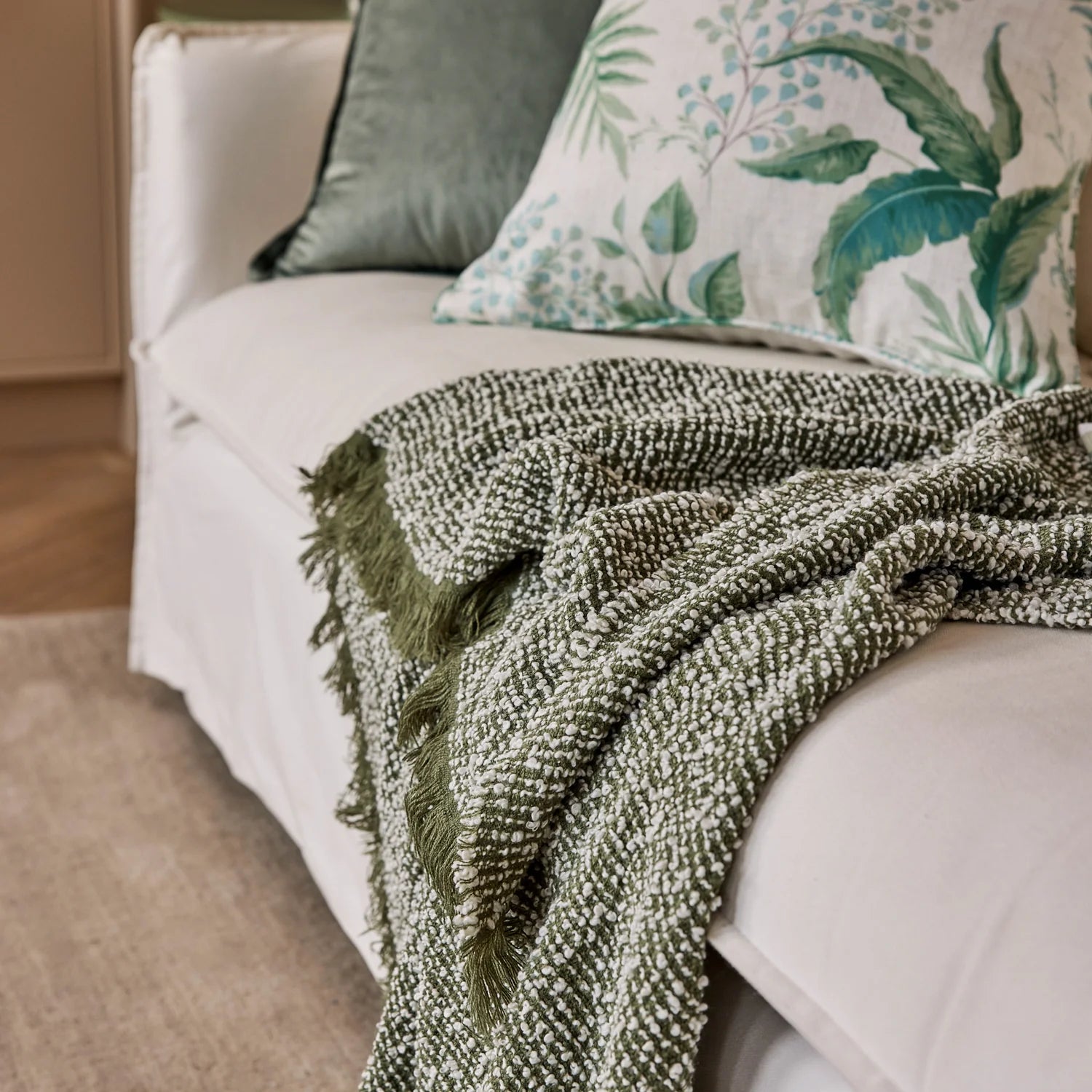 CLARA GREEN CREAM THROW 160X200CM - Pure Apotheca