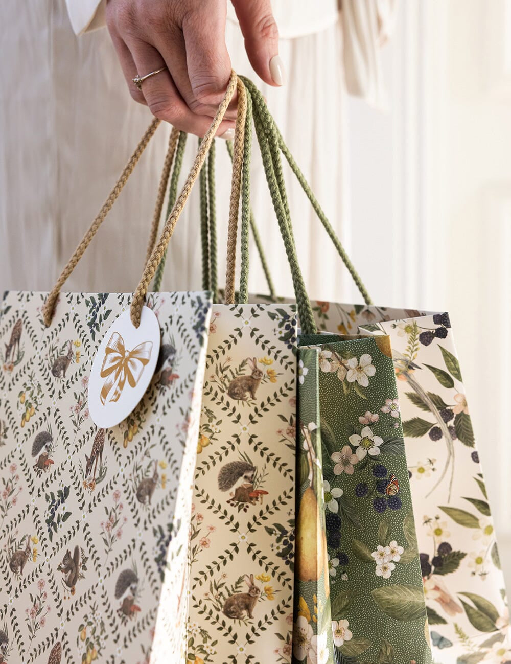 Cockatoo Gift Bag Medium - Pure Apotheca