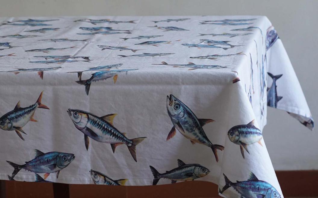 Como Linen Tablecloth 250x150cm - Sardines - Pure Apotheca