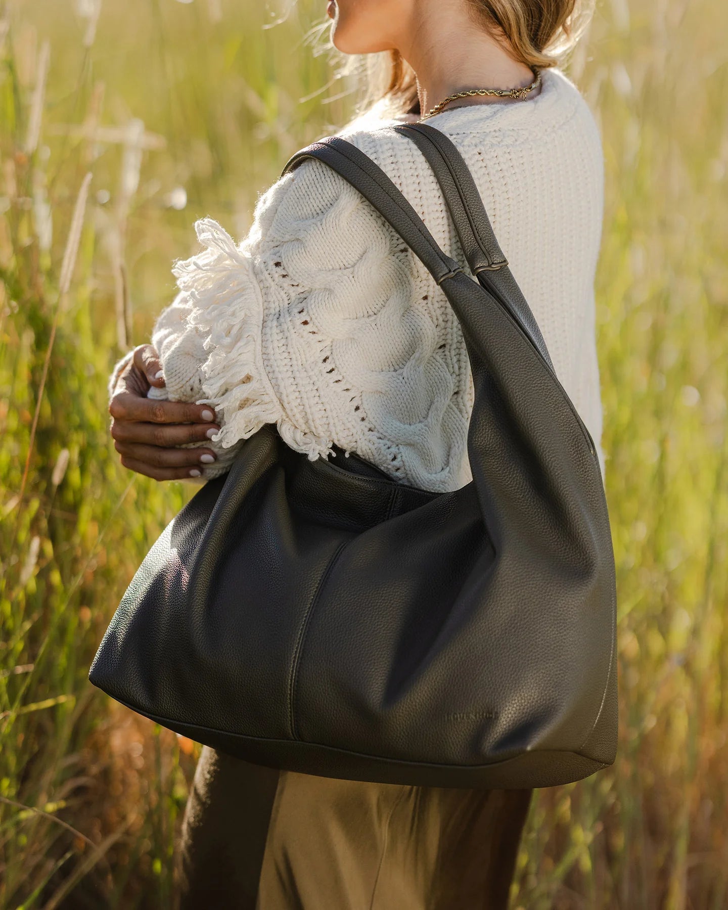 Dakota Shoulder Bag Olive - Pure Apotheca