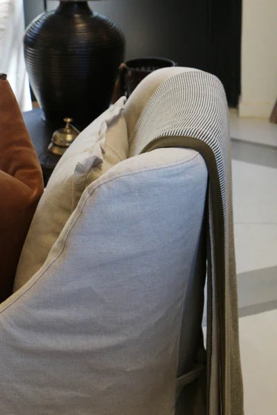 Dunedin Olive & Ivory Throw Boucle Weave - Pure Apotheca