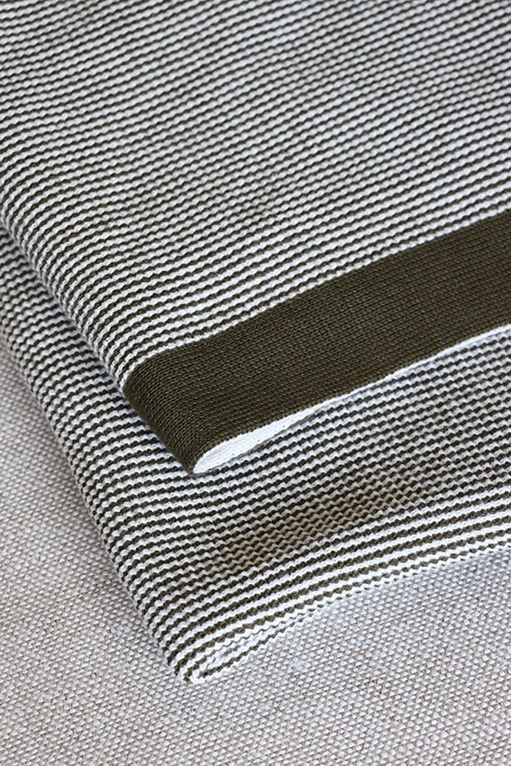 Dunedin Olive & Ivory Throw Boucle Weave - Pure Apotheca