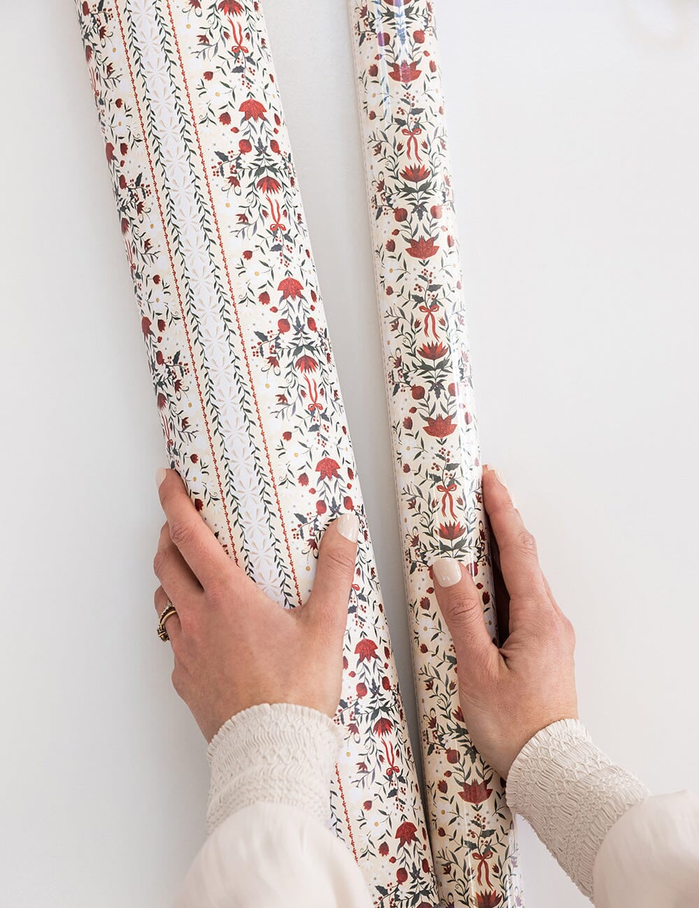 Festive Florals Gift Wrap 3m - Pure Apotheca