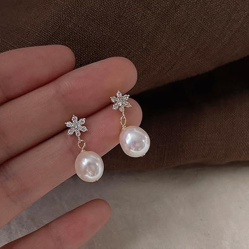 Fleur Pearl Stud Earrings - Pure Apotheca