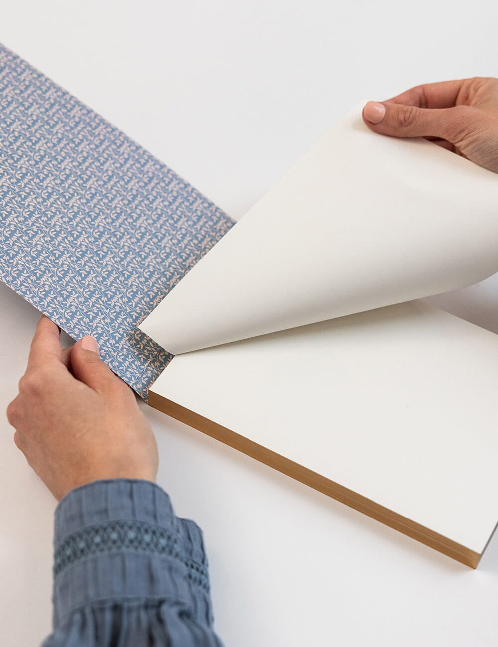 Frost Bramble Notepad Desktop Jotter - Pure Apotheca