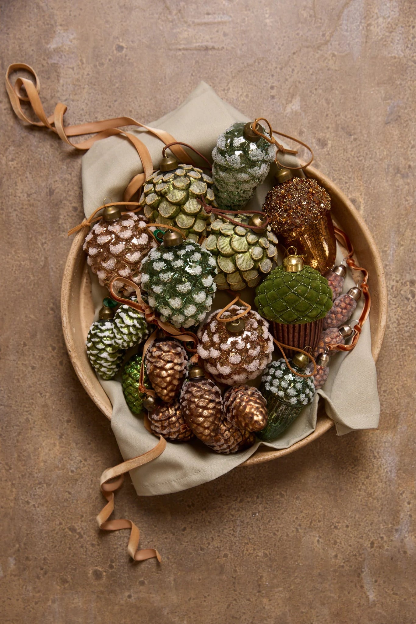 FROSTED COPPER PINECONE CLUSTER - Pure Apotheca