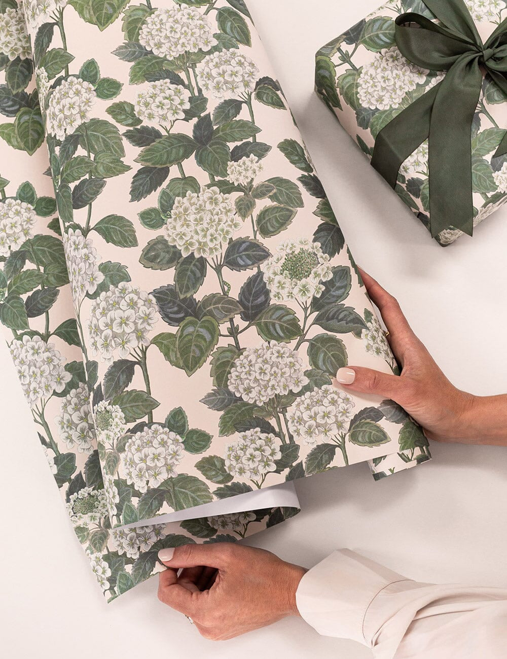 Gift Wrap Roll 3m - Hydrangea - Pure Apotheca