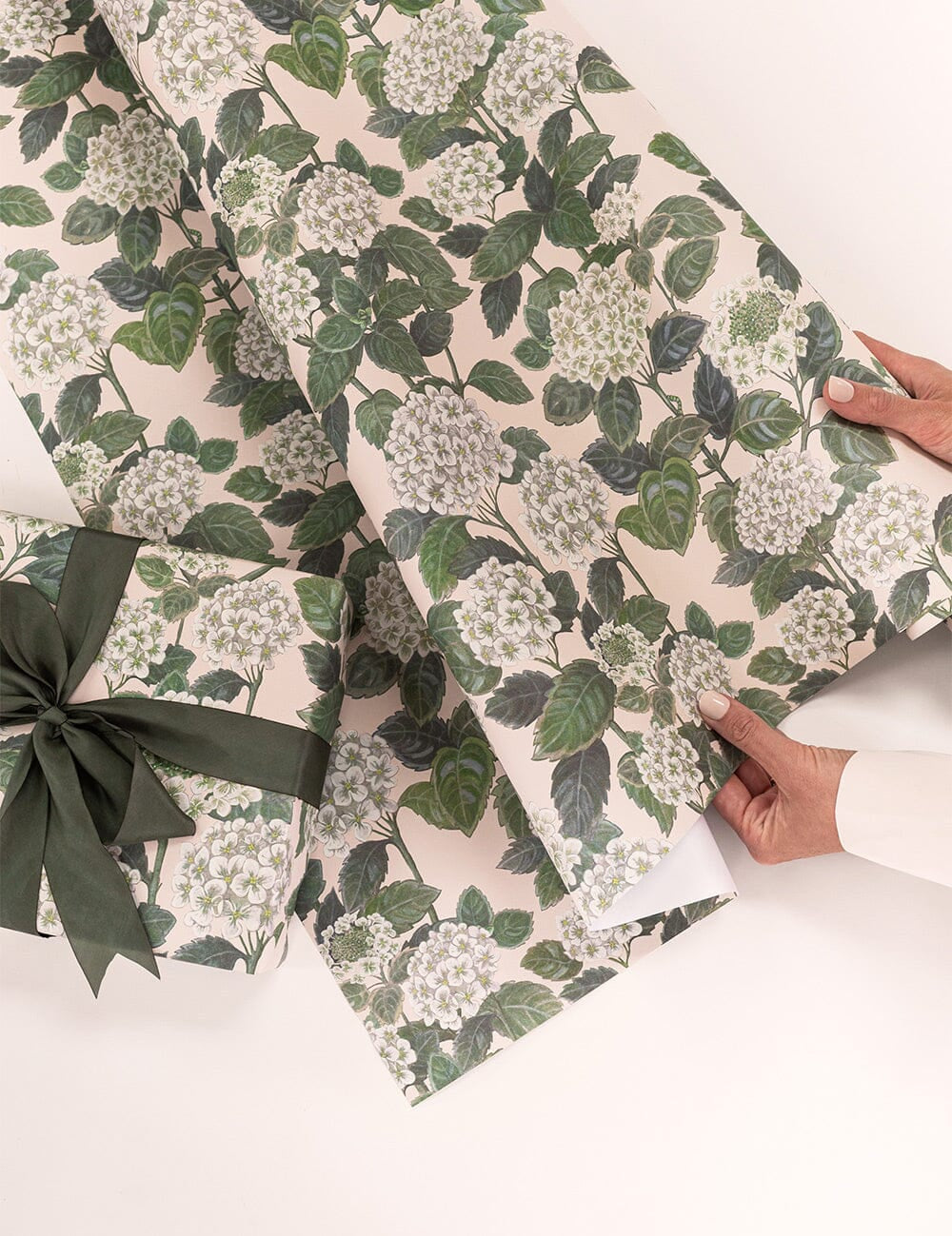 Gift Wrap Roll 3m - Hydrangea - Pure Apotheca