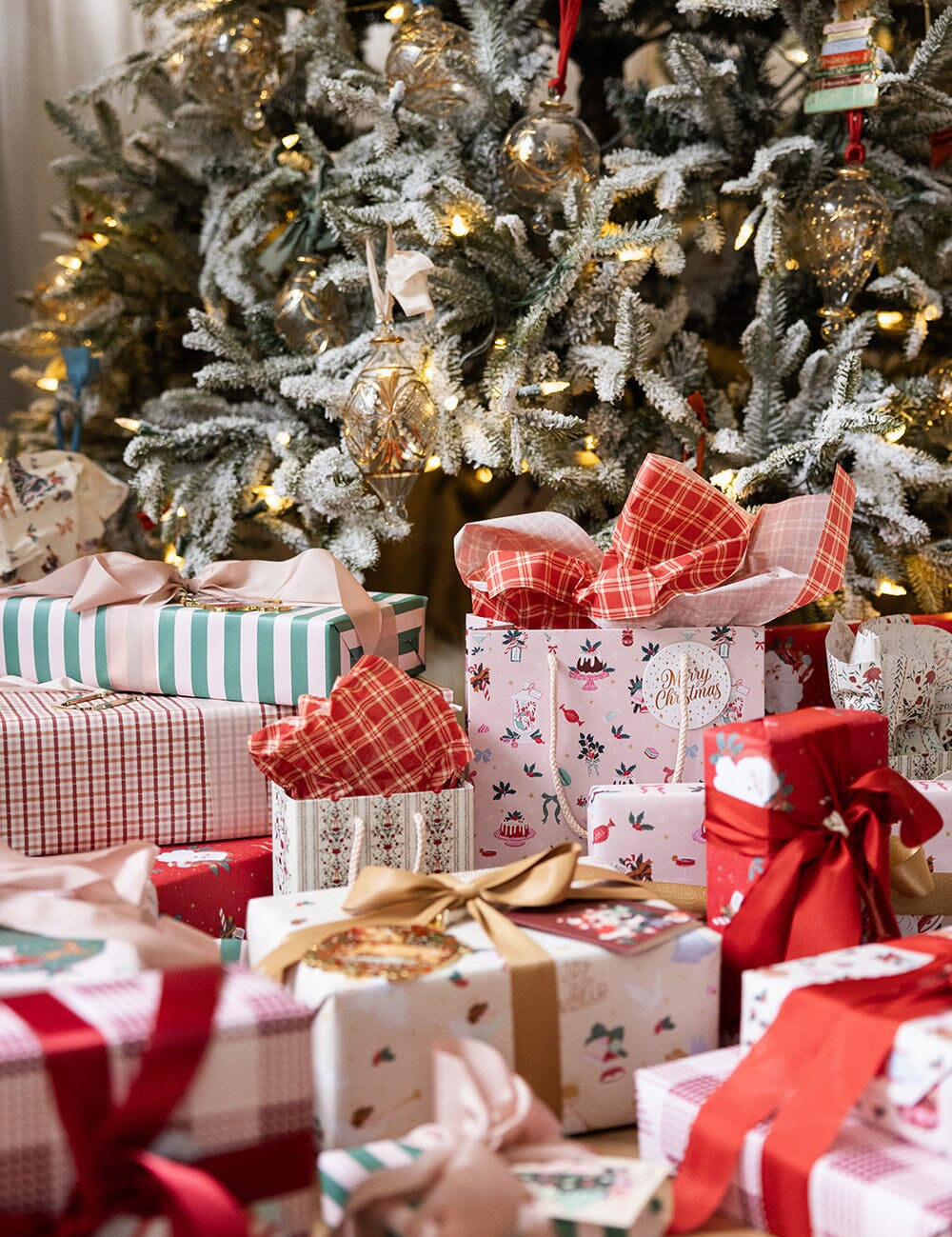 Gift Wrap Roll 3m - Jingle Bells - Pure Apotheca