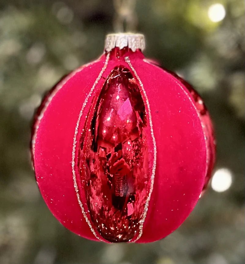 GLASS BAUBLE QUILTED BURGUNDY - Pure Apotheca