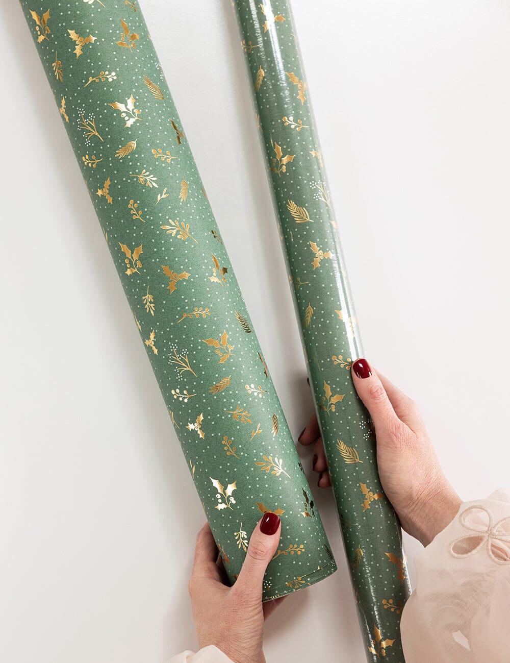 Golden Holly (Gold Foil) Gift Wrap Roll 3m - Pure Apotheca