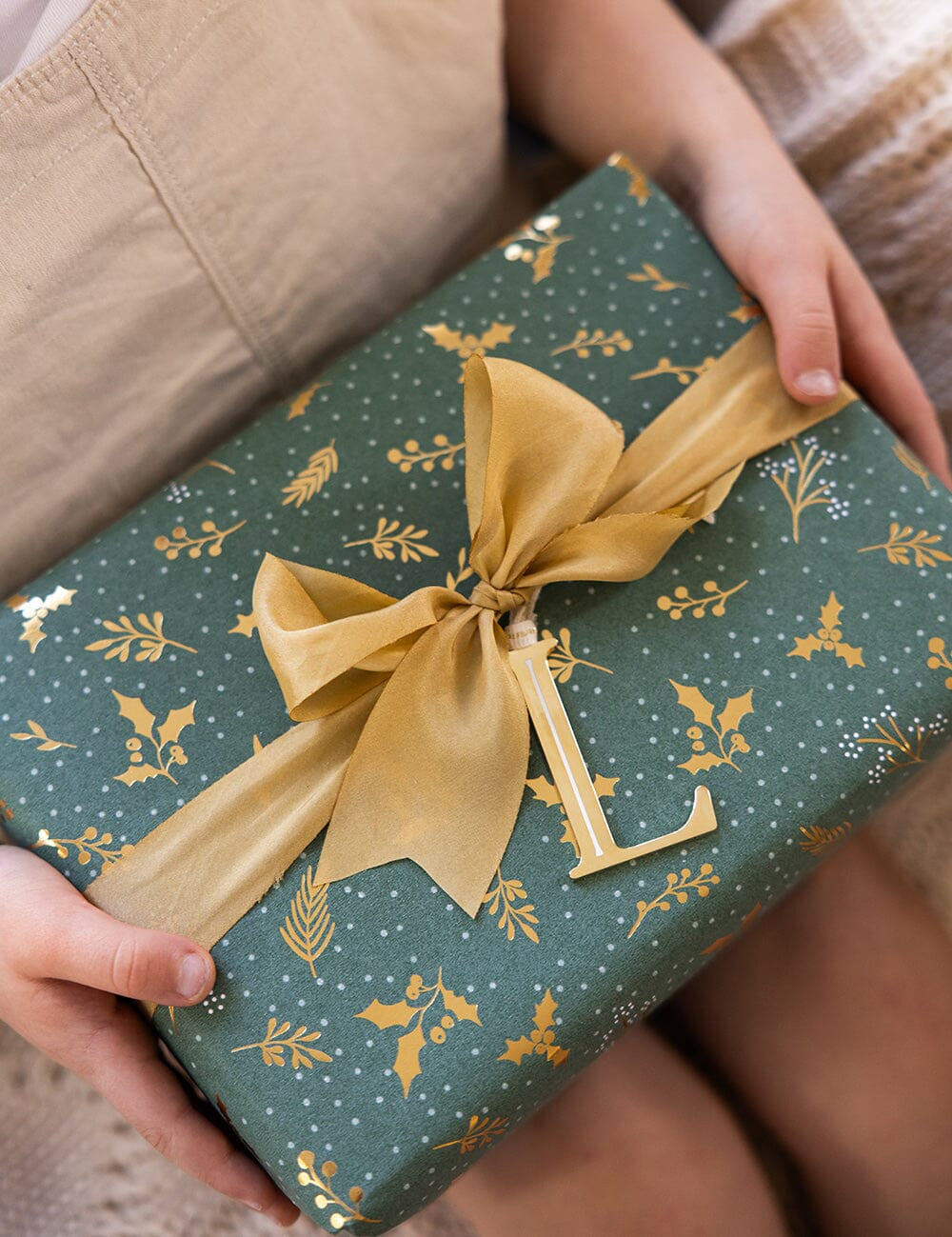 Golden Holly (Gold Foil) Gift Wrap Roll 3m - Pure Apotheca