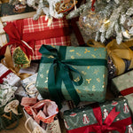 Golden Holly (Gold Foil) Gift Wrap Roll 3m - Pure Apotheca