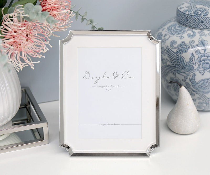 Hamptons Silver Plated Photoframe 5x7” - Pure Apotheca