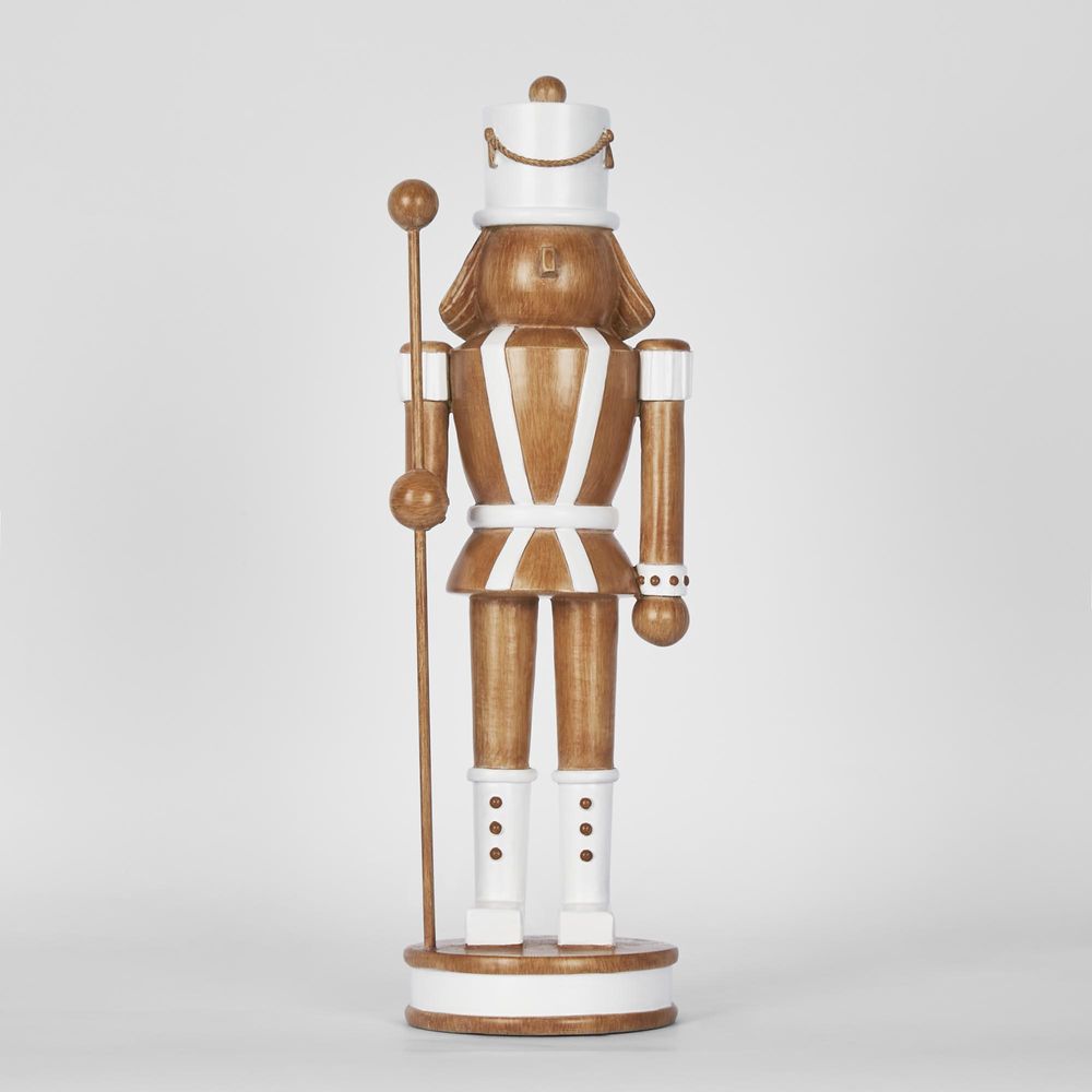 Hanke Nutcracker With Staff - Pure Apotheca