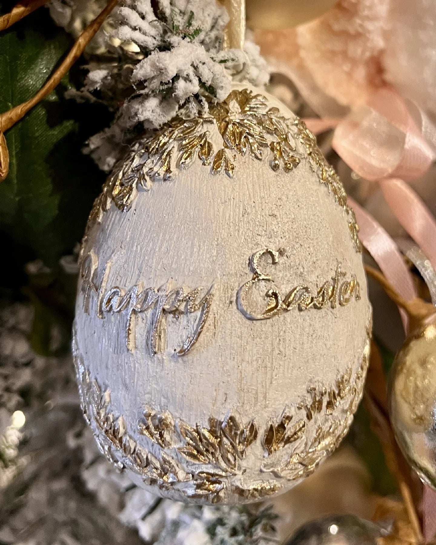 HAPPY EASTER EGG ORNAMENT 8.5CM - Pure Apotheca