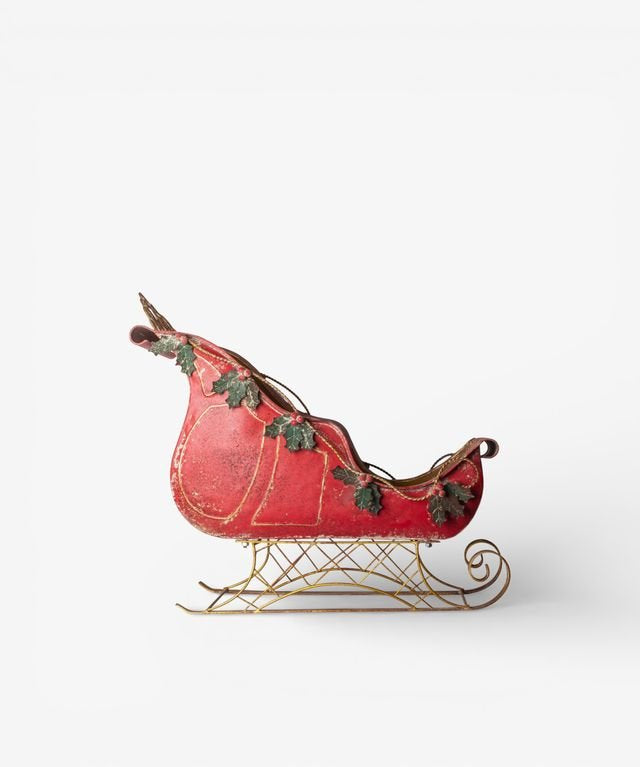Holly Santa Sleigh - Pure Apotheca