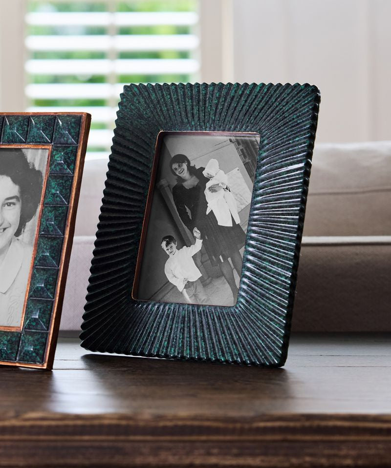 Jade Fan Photoframe 4x6” - Pure Apotheca