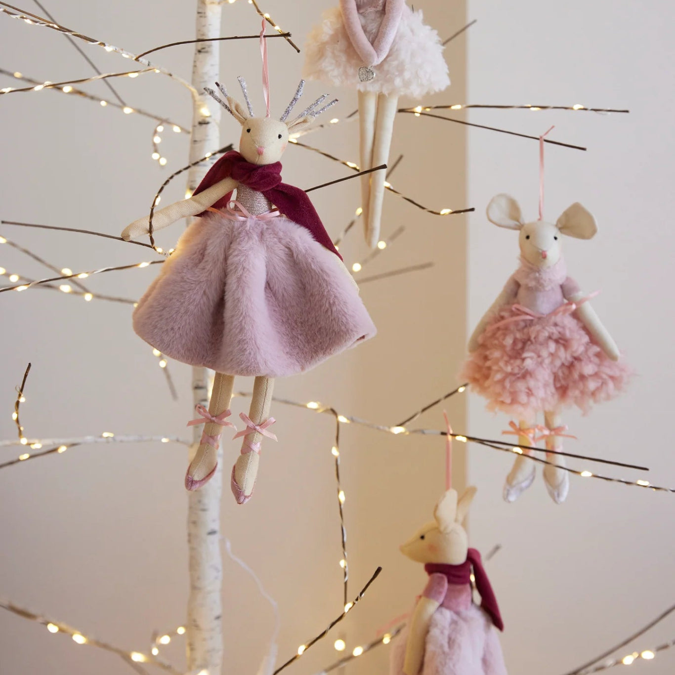 JULIETTE DEER HANGING - Pure Apotheca