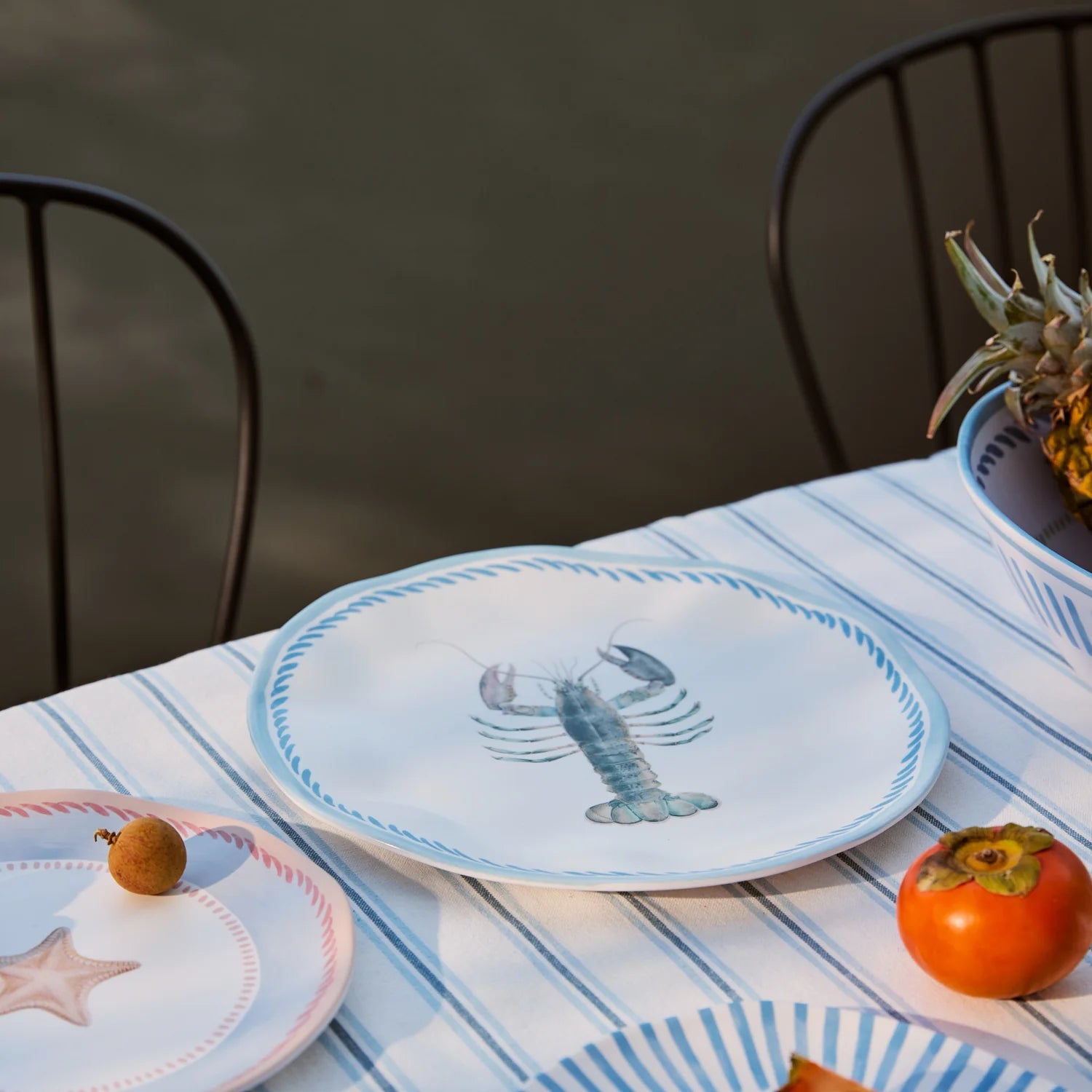 LA MER LOBSTER MELAMINE LARGE PLATE - Pure Apotheca