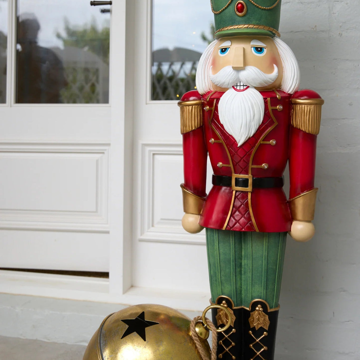 LED TRADITIONAL HOLLY NUTCRACKER - Pure Apotheca