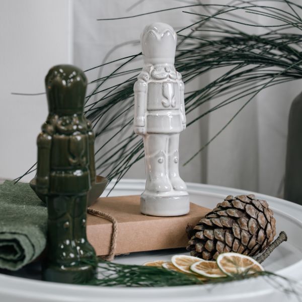 Lucia Nutcracker - Pure Apotheca