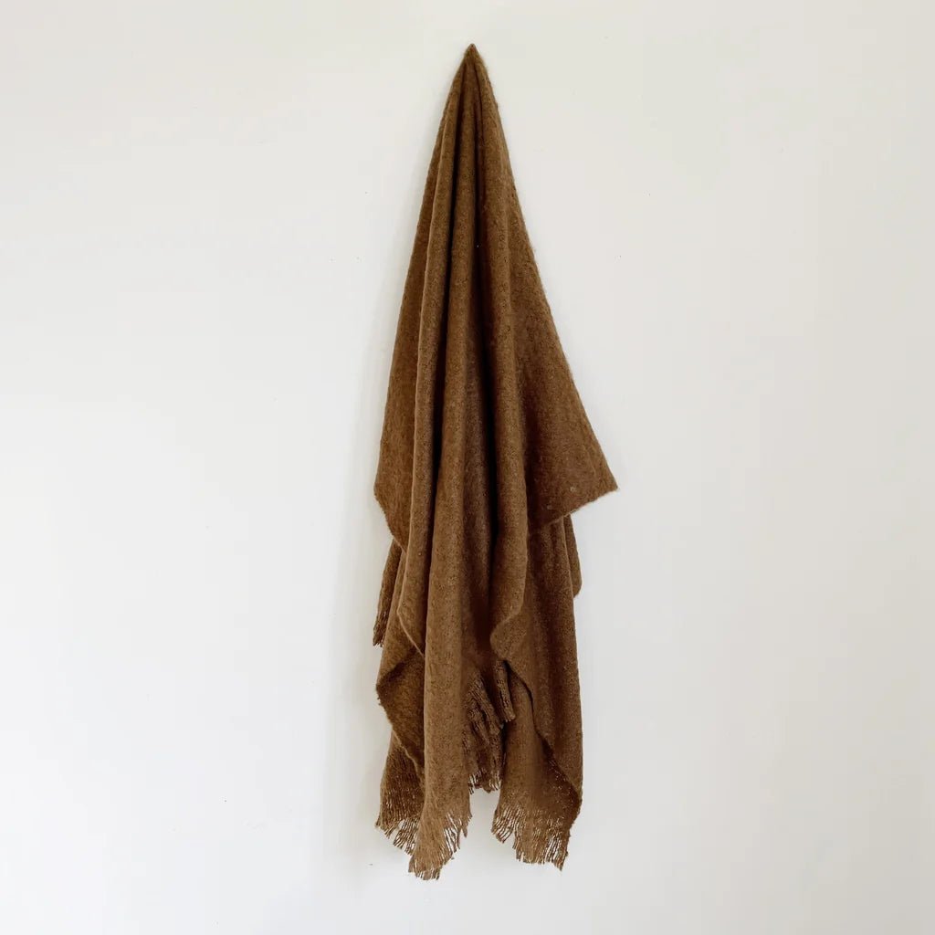 Luggate Brown Throw 130x170cm - Pure Apotheca
