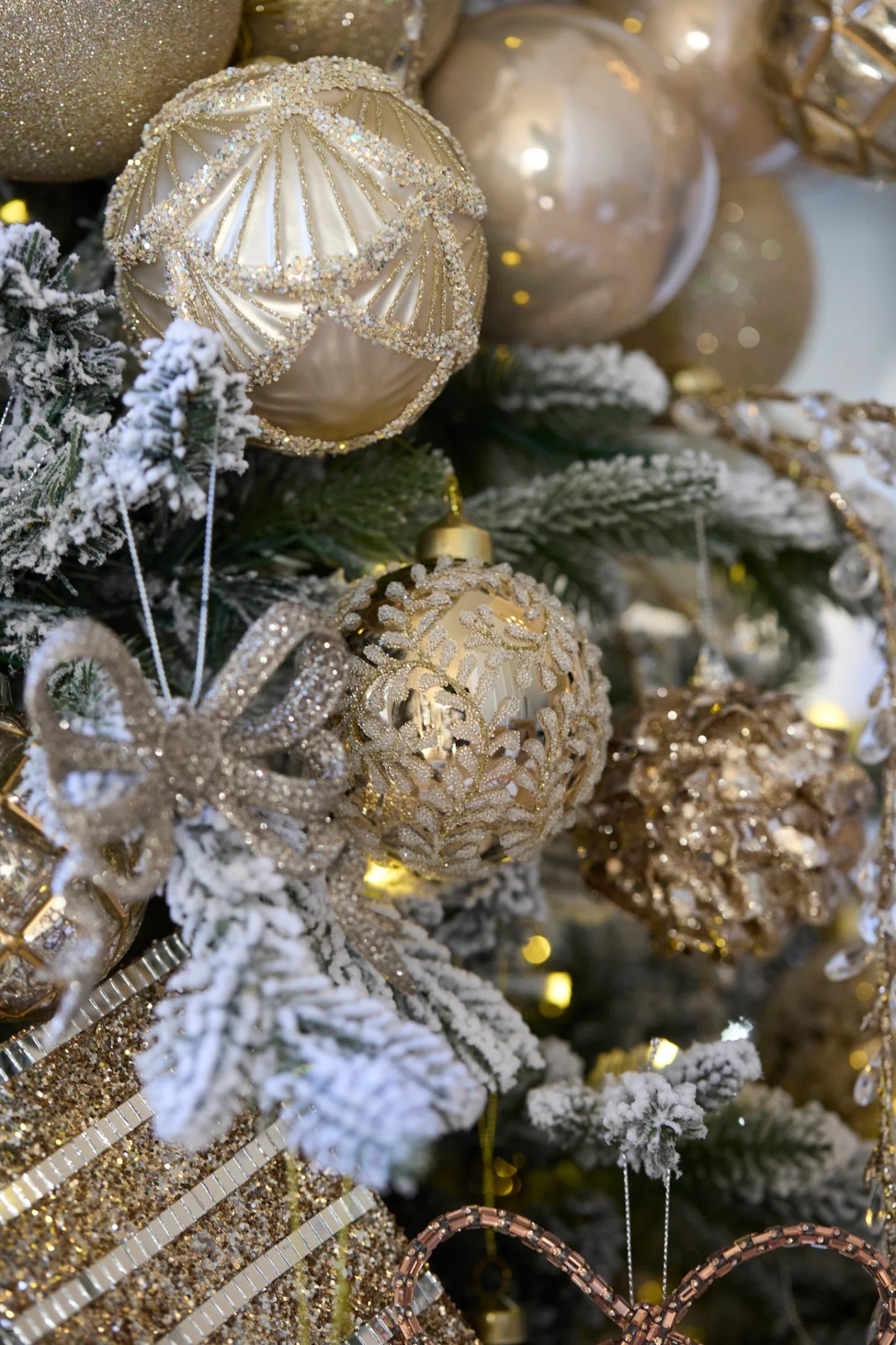 MATTE SCALE CREAM BAUBLE - Pure Apotheca