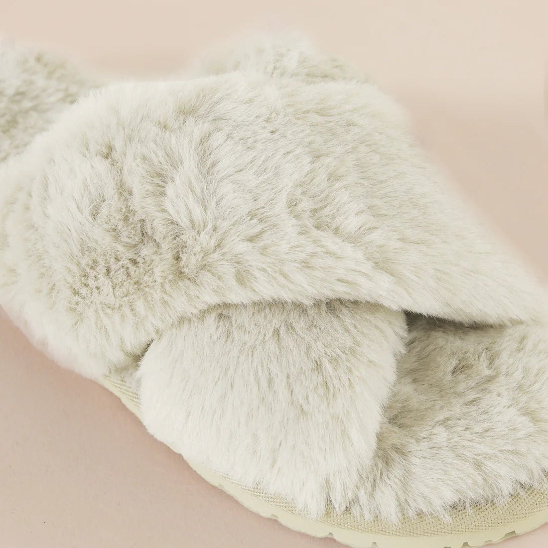 Milan Plush Slipper Ivory - Pure Apotheca
