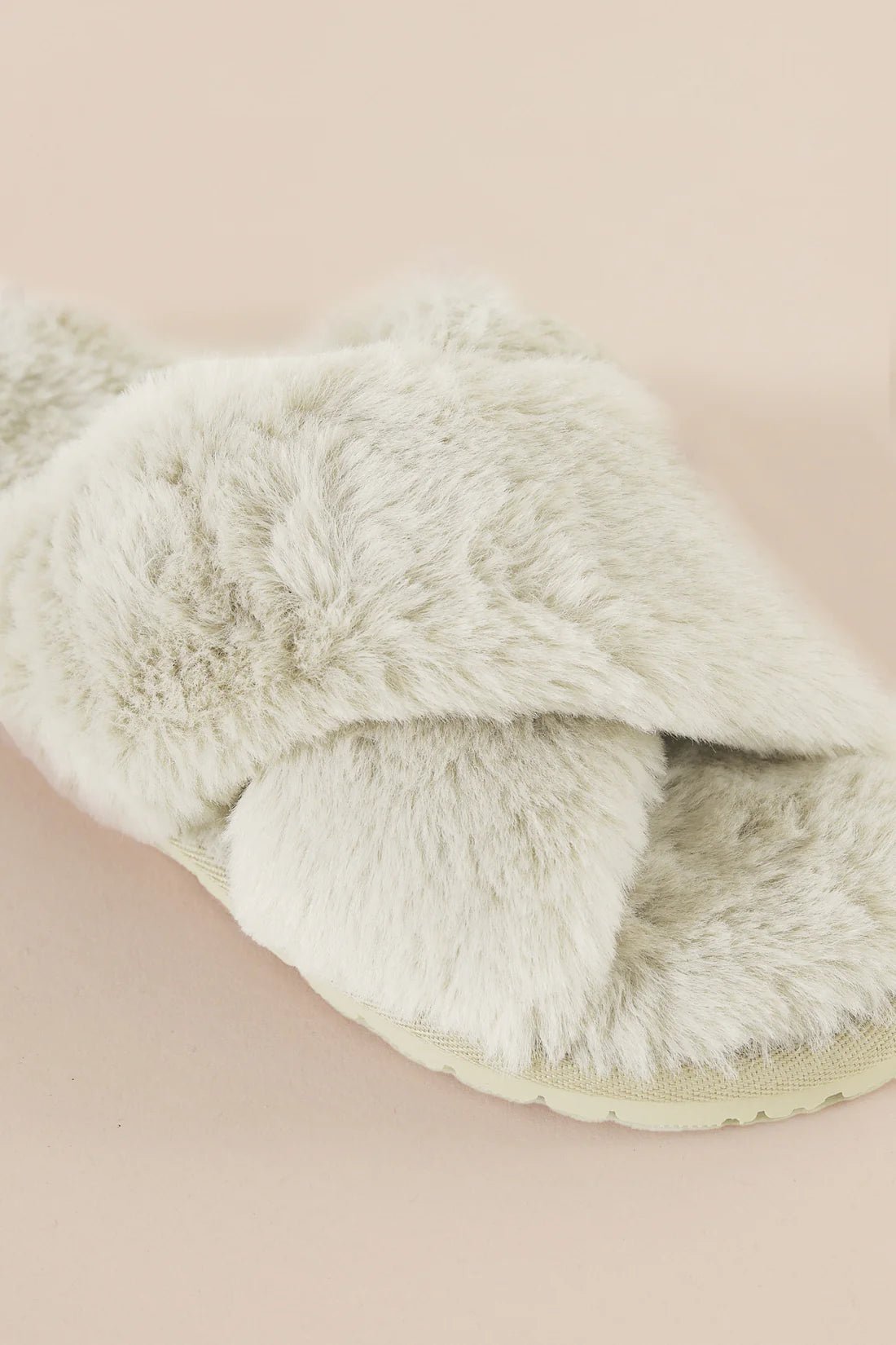 Milan Plush Slipper Ivory - Pure Apotheca