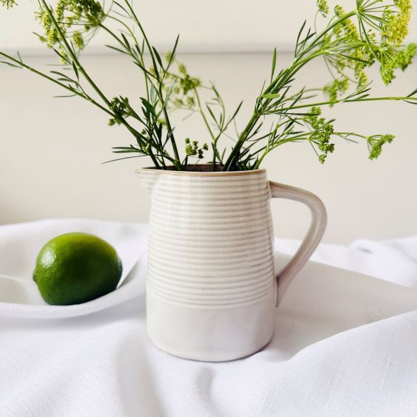 Mode Classic Jug Ribbed White Small - Pure Apotheca