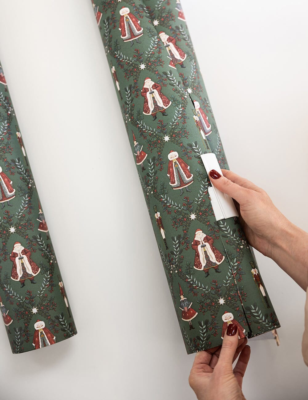 Mr & Mrs Claus Gift Wrap 3m - Pure Apotheca