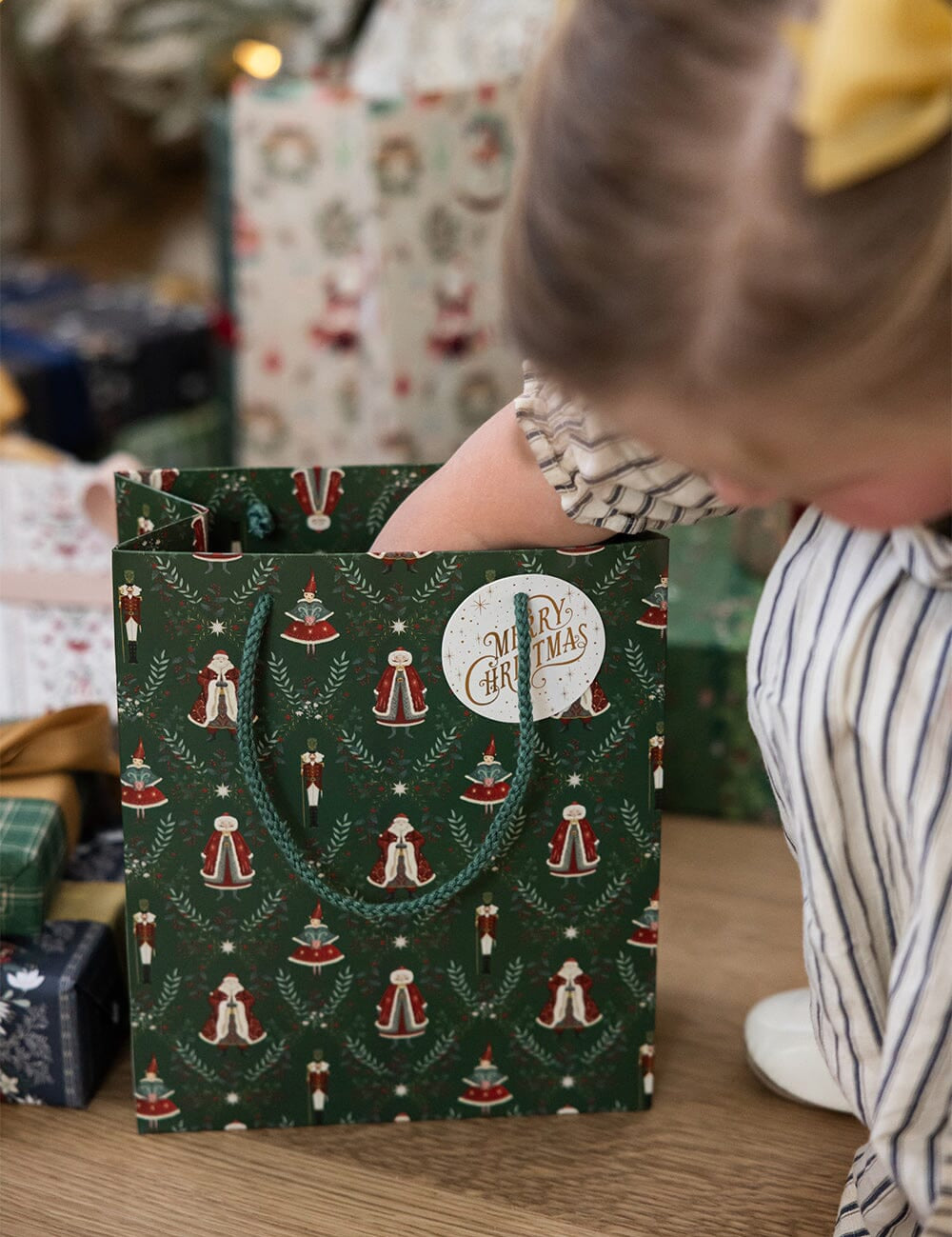 Mr & Mrs Claus Medium Gift Bag - Pure Apotheca