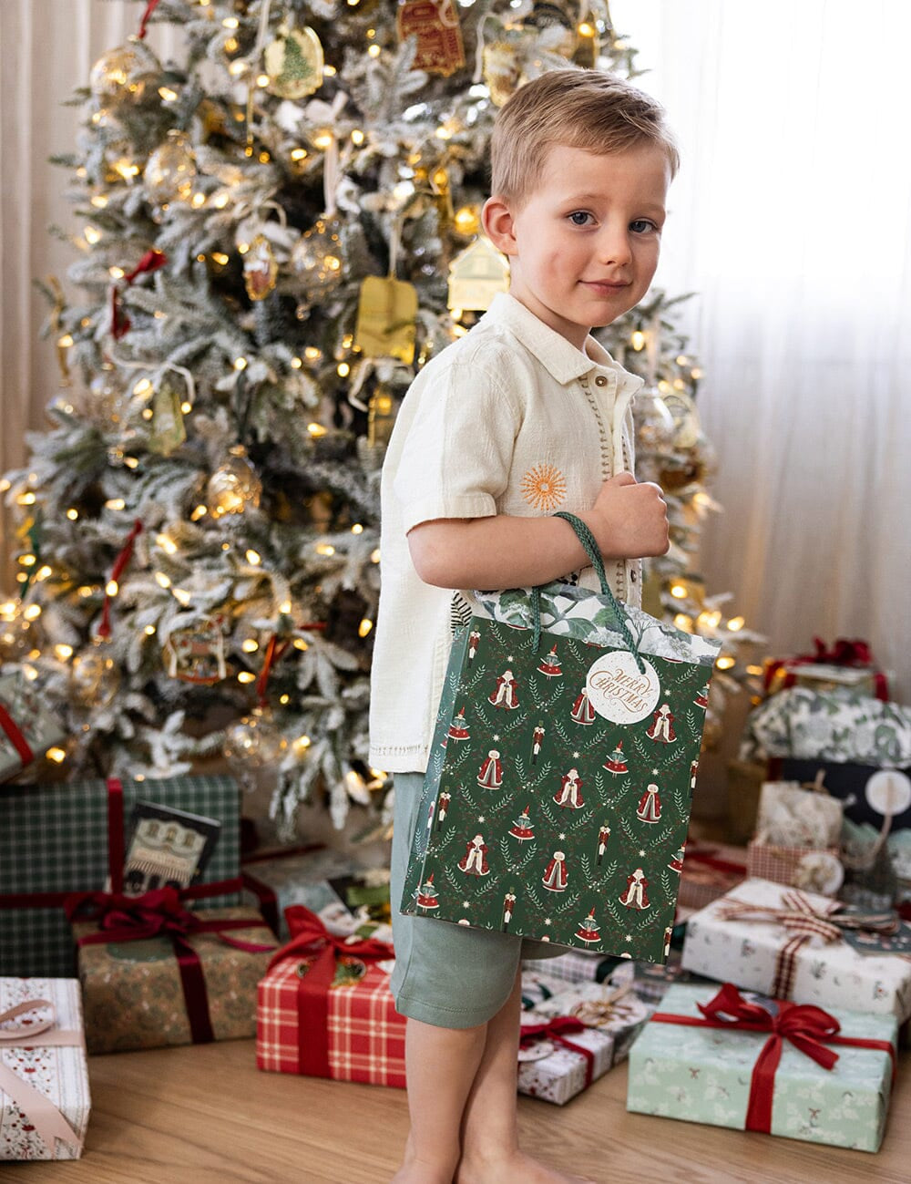 Mr & Mrs Claus Medium Gift Bag - Pure Apotheca