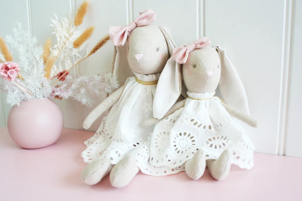 Mummy Broderie Bunny - Pure Apotheca