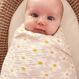 Muslin Swaddle Large Daisies - Pure Apotheca
