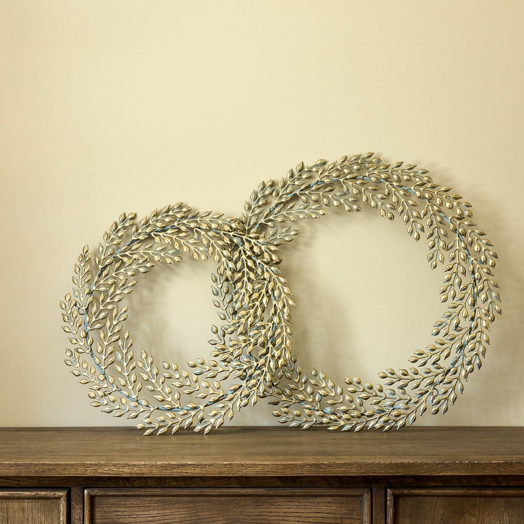 Naples Wreath Large - Pure Apotheca